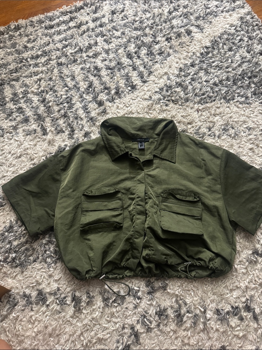 Forever 21 Olive Green Cropped Utility Top